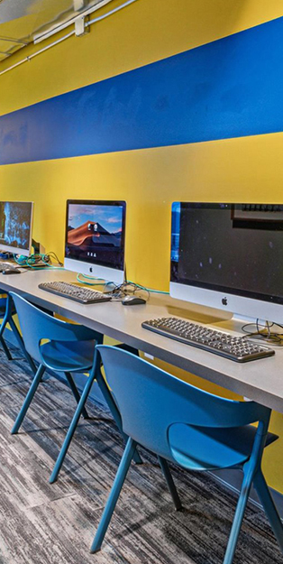 computer lounge